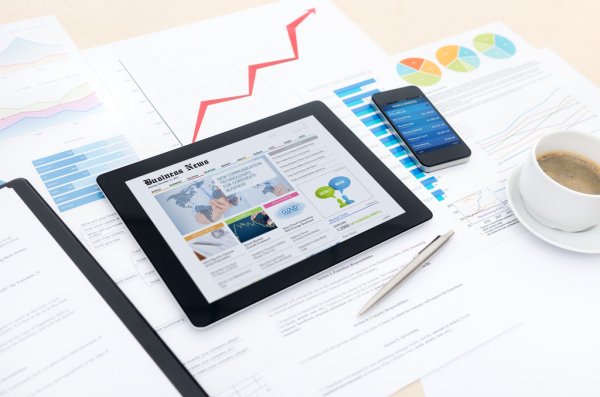 Траты россиян на новые авто в апреле снизились на 13% после мартовских рекордов