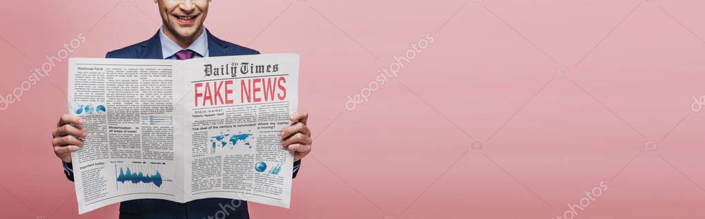 Плакаты с обращением к военным Франции появились у посольства страны в Москве